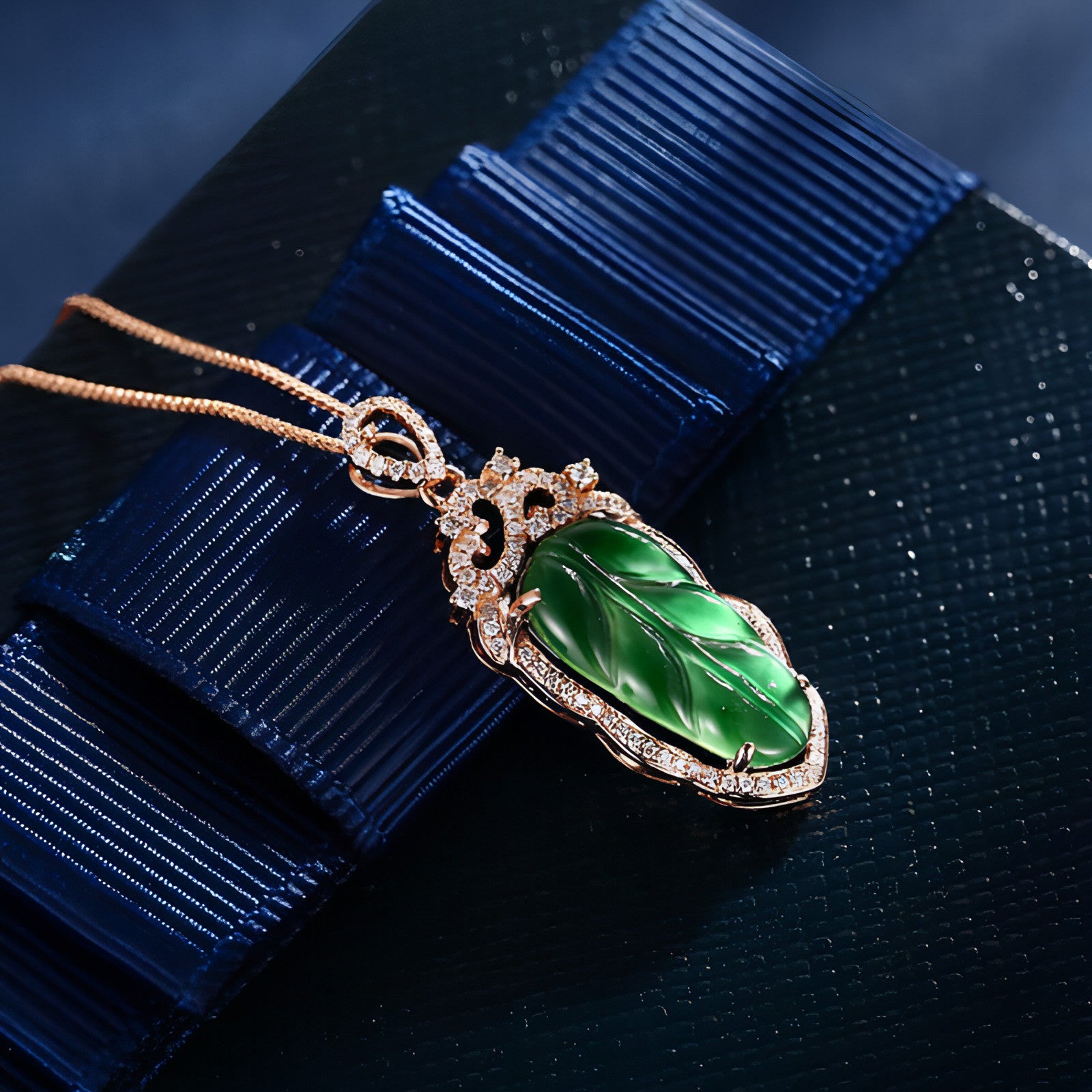 18K Gold Inlaid Emerald Necklace with Diamond Details