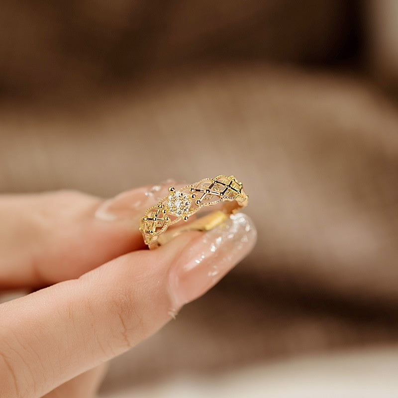 Pure 18K Jinrege Light Luxury Wide Version Fashion Ring – Timeless Elegance