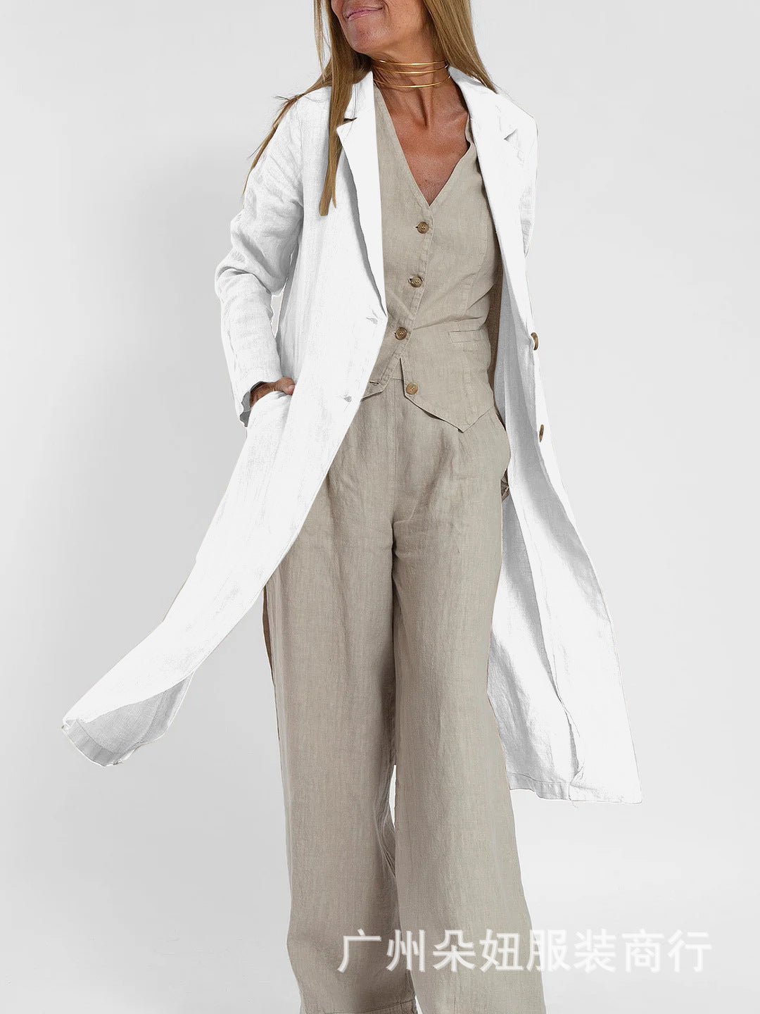 Nerazzurri Wool Padded Shoulder Coat – Timeless Style & Modern Comfort