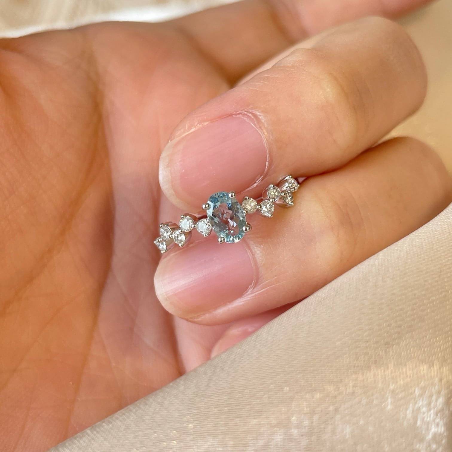 LuxeJewels™ – AuroraGem Aquamarine Diamond Ring